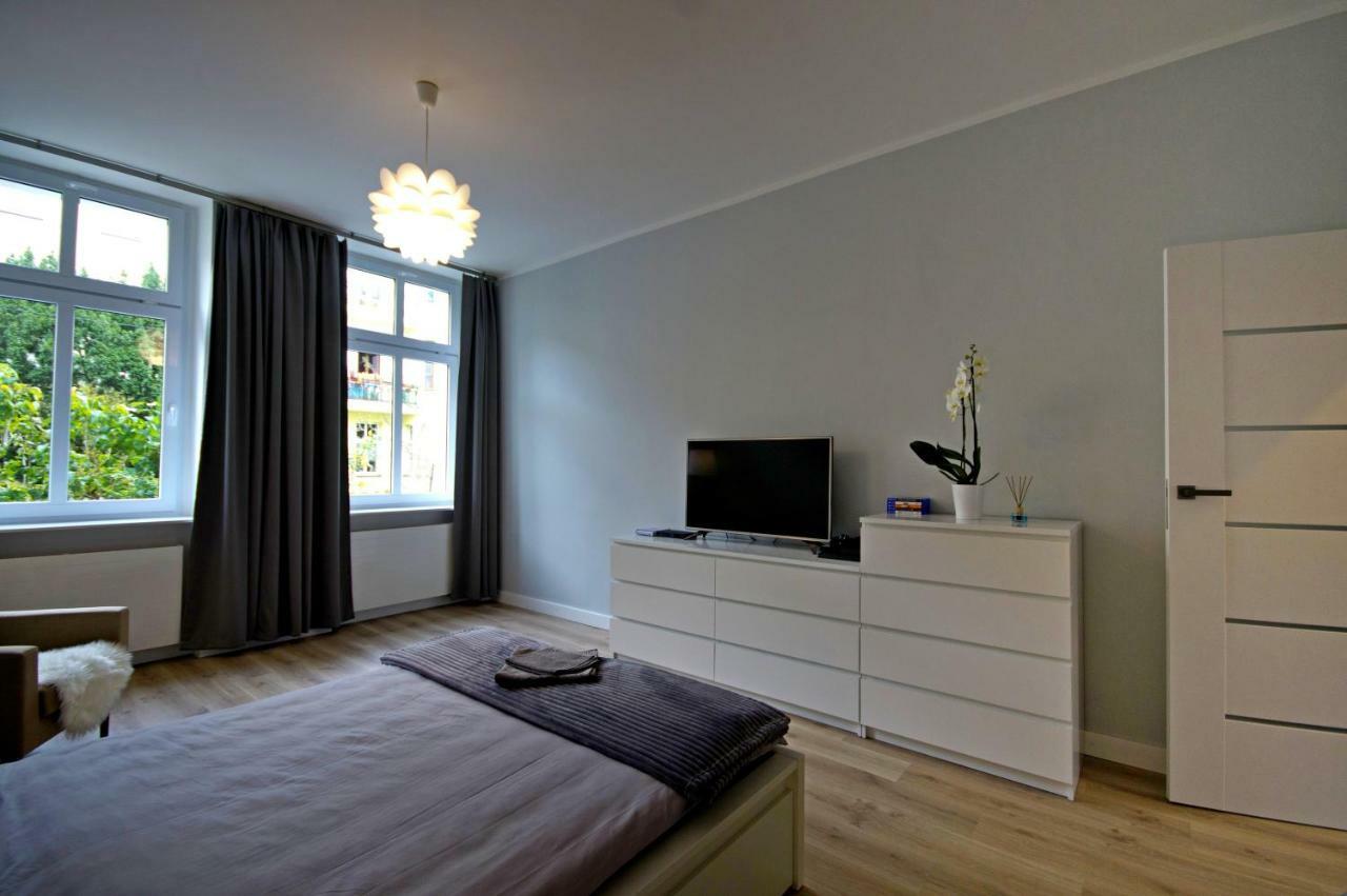 Apartament Paderewskiego 12M2 ชวีโนวิชแจ ภายนอก รูปภาพ